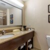 Отель Comfort Inn Smithfield, фото 10