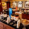 Отель Hampton Inn & Suites Staten Island, фото 13
