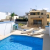 Отель Pool and Sea, charming Merill Apart 3, фото 15