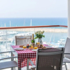 Отель DeluxeApartment with Views of the Marina, фото 5