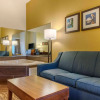 Отель Comfort Suites The Villages, фото 10