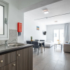 Отель Rio Gardens - Lovely 1-bdr Apt w Balcony, фото 6