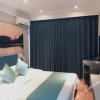 Отель H Hotel (Xuchang Liuyi Road Times Square Boutique), фото 7