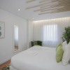 Отель Liiiving -Luxury River View Apartment VI, фото 21