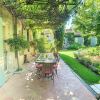 Отель Villa with 6 Bedrooms in Saint-Rémy-De-Provence, with Private Pool, Enclosed Garden And Wifi - 266 K в Сен-Реми-де-Провансе