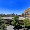 Отель FRONTDESK Oakwood Residence Apts Uptown Dallas, фото 1