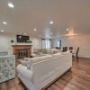 Отель Shoreline Home w/ Deck ~ 14 Mi to Downtown Seattle, фото 14