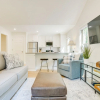 Отель Beautiful Raleigh Cottage Rental: 5 Mi to Downtown, фото 3