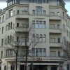 Отель Olivaer Apart Hotel am Kurfürstendamm в Берлине