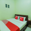 Отель OYO 3715 Ndalem Jogja Cupuwatu Syariah, фото 20