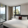 Отель Meriton Suites Pitt Street, Sydney, фото 7
