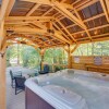 Отель Spacious Packwood Cabin w/ Hot Tub - Near River, фото 14