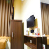 Отель Front One Inn Malang, фото 41