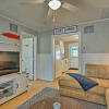 Отель 'the Blue Crab Cottage' - 3 Blocks From The Beach!, фото 2