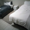Отель Apartment In Rosebank Johannesburg, фото 4