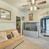 Отель Cozy Montgomery Home: Just 2 Mi to Downtown!, фото 3
