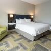 Отель Hampton Inn & Suites Syracuse North Airport Area, фото 20