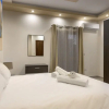 Отель Luxurious Duplex Seafront Apt w/ Amazing Sea Views, фото 18