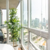 Отель QuickStay CN Tower View Condo in Fort York, фото 32