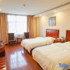 Отель Green Tree Inn Yichang Three Gorges Dam University Business Hotel, фото 10