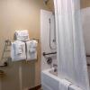 Отель Comfort Inn & Suites, фото 31