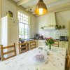 Отель Very Centrally And Peacefully Located Cosy And Comfortable Group Accomodation, фото 10