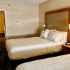 Отель Holiday Inn Express Suites Newmarket, фото 10