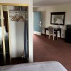 Отель Days Inn & Suites by Wyndham Rancho Cordova, фото 3
