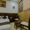 Отель OYO 7136 Solitaire Residency, фото 10
