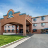 Отель Comfort Inn & Suites, фото 1