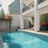 Отель Narwastu Villa 6 Bedrooms With a Private Pool, фото 20