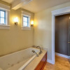 Отель Bozeman - Beach Escape, фото 12