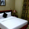 Отель B's Hive Hotel & Suites, фото 11
