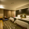 Отель Thank Inn Plus Hotel Qinghai Xining West City District Wanda Gold Street, фото 4