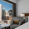 Отель AC Hotel by Marriott Denver Downtown, фото 2