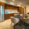 Отель City Beach Eat Shop Repeat Discover how fun Life can be at Mistiq Luxury 2 BR Condo, фото 5