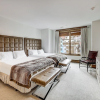 Отель Arrabelle Luxury 4 BR Condo- Close To The Mountain by RedAwning - Save 20% on 7+ Nights!, фото 18