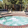 Отель Solstice 18 Beautiful and Modern, Private Washer Dryer, Close to Eagle Lodge by RedAwning, фото 18