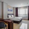 Отель PrimeBiz Hotel Surabaya, фото 5