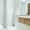 Отель SuperHost - Tranquil Oasis in the Heart of Dubai Lakepoint N2, фото 8