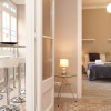 Отель SOFIA 2 · Sofia's Gallery · Charming apartment in a real Barcelona surrounding, фото 2