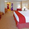 Отель Holiday Inn Express Hotel & Suites Latham, фото 2