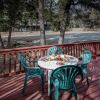 Отель 3 Bears Cabin - Two Bedroom Cabin, фото 12