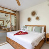 Отель Beautiful Boho-chic 4br Tropical Villa in Pererenan Canggu, фото 4
