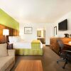 Отель Ramada by Wyndham San Diego North Hotel & Conference Center, фото 5