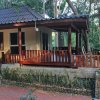 Отель Baan Maka Nature Lodge в Каенге Крачане