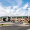 Отель Quality Inn & Suites Shelbyville I-74 в Шелбивилле