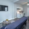 Отель Remodeled Historic 1BR/1BA House Near Downtown, фото 3