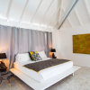 Отель Exclusive Terres Basses Location, Heated Pool, Near Beach, Shops, Restos, AC, Free Wifi, фото 21