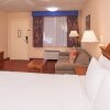 Отель La Fuente Inn & Suites, фото 4